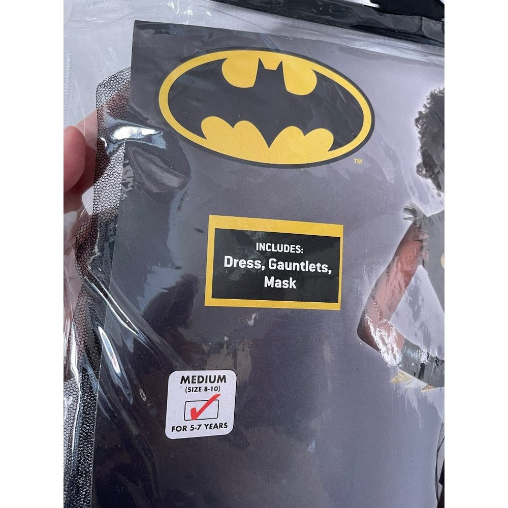 DC Girls Black/Gold Batman (Batgirl) 4-pc Halloween Costume - Picture 6 of 8